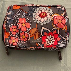 VB Tropical Evening Travel Organizer